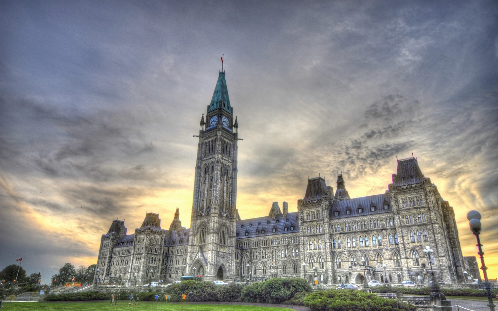 Thales to Open National Digital Excellence Centre in Fredericton
